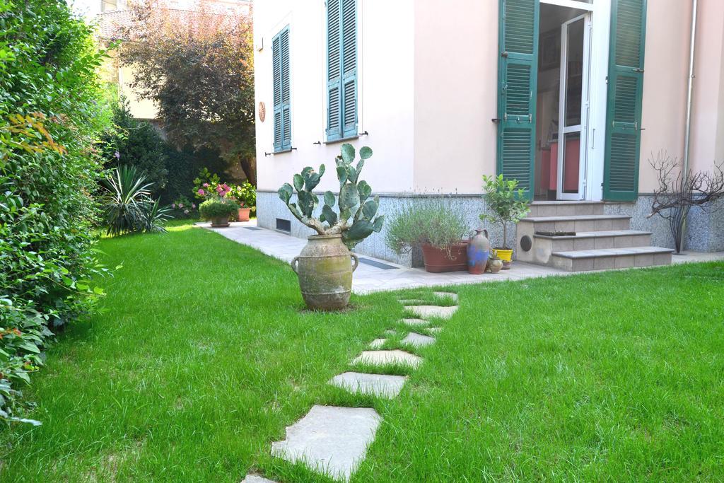 Al Giardino Degli Artisti Bed & Breakfast Cairo Montenotte Exterior photo