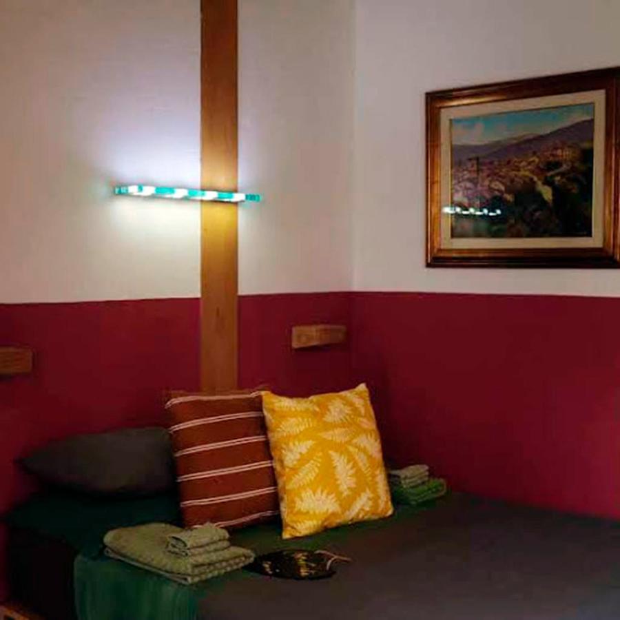 Al Giardino Degli Artisti Bed & Breakfast Cairo Montenotte Exterior photo